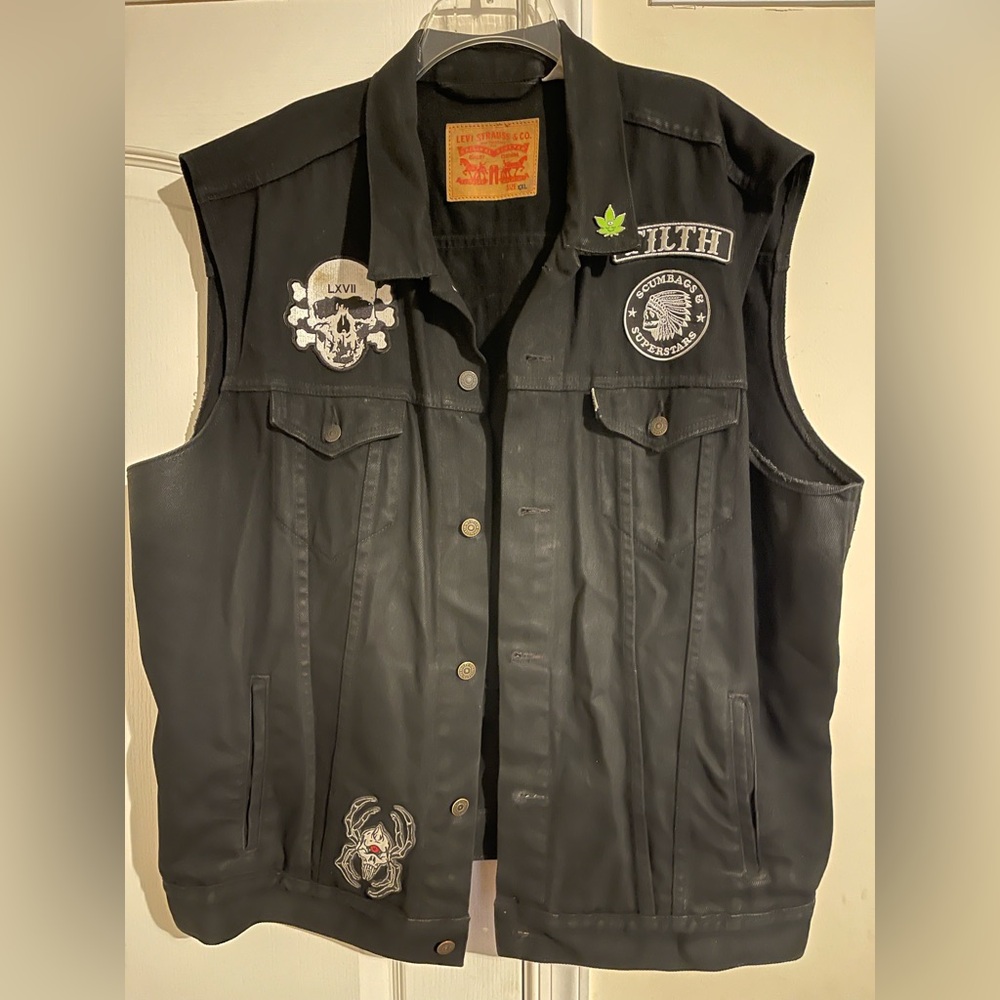 Levi’s Black Denim Vest XXL – Custom Punk/Metal Biker Patchwork